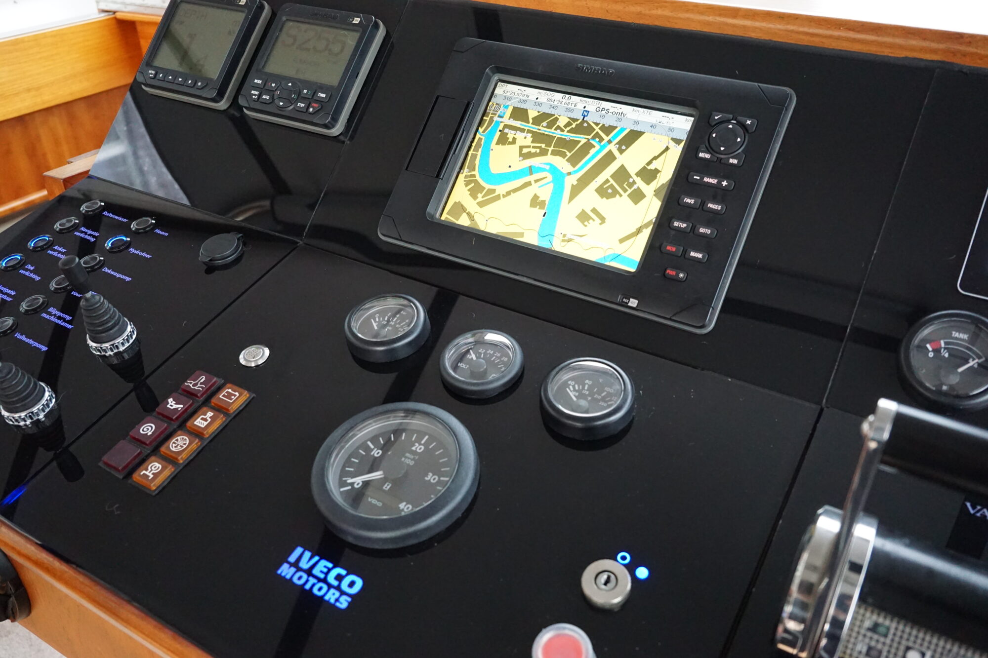 foto: 9 Van der Heijden Van der Heijden 14.00 Dynamic DeLuxe Cabrio