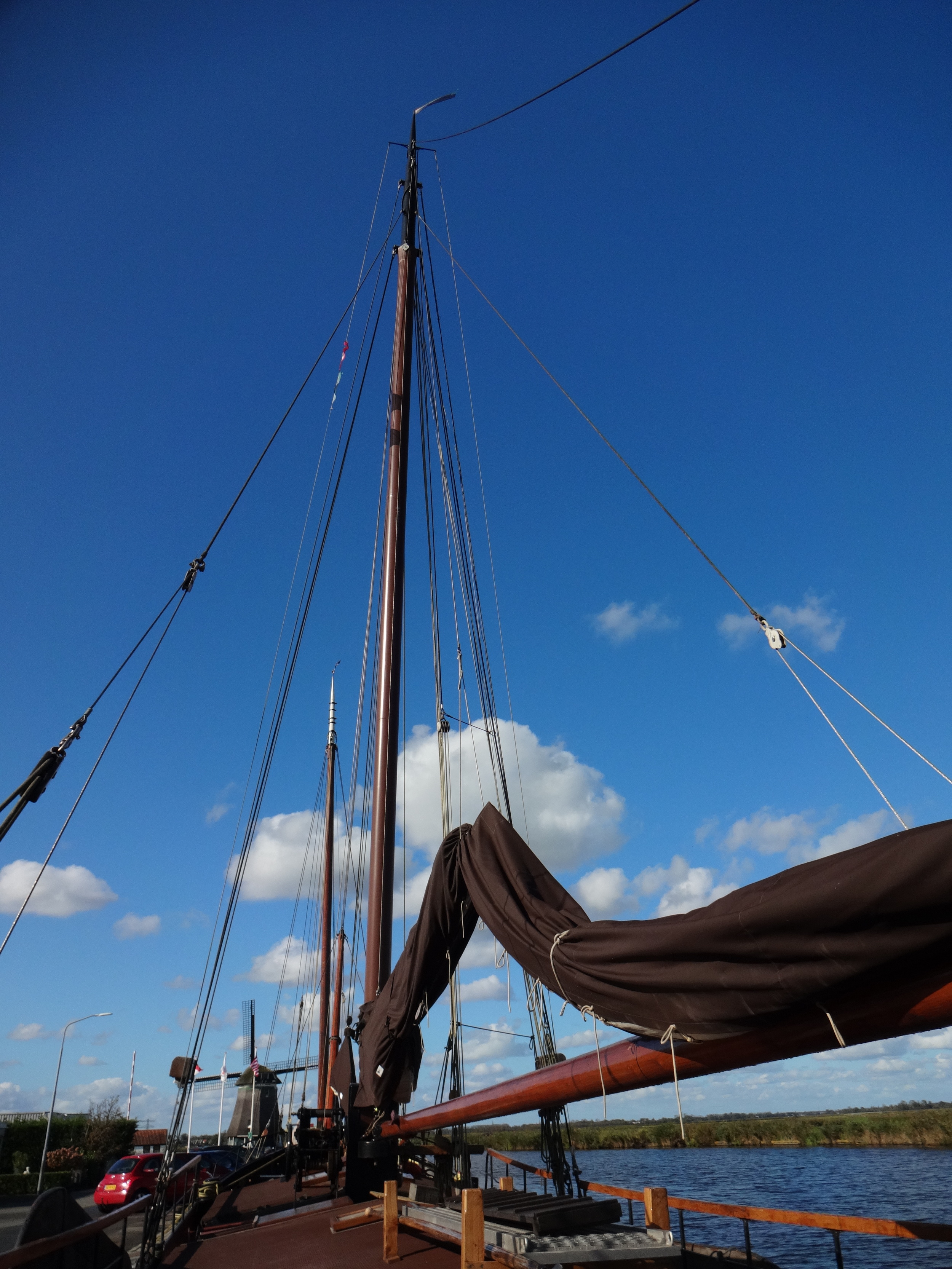 foto: 5 Hasselteraak 24.00 Charter/woonschip