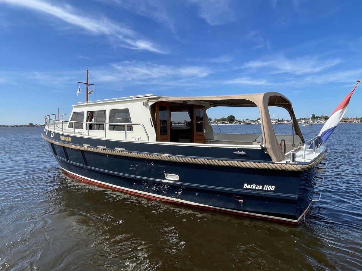 foto: 4 Barkas 1100