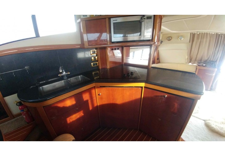 foto: 4 Sealine T 52