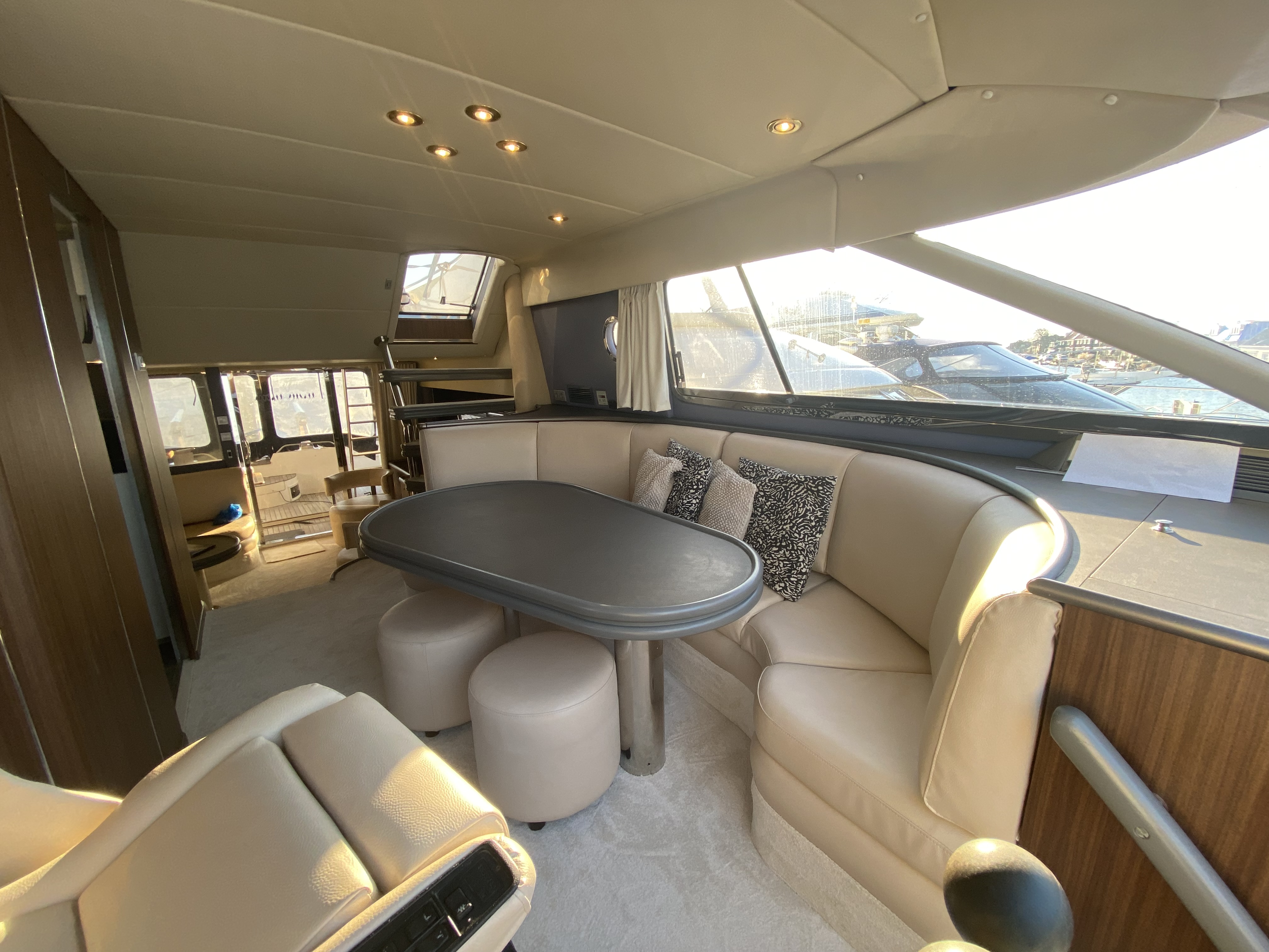 foto: 14 Fairline Squadron 62