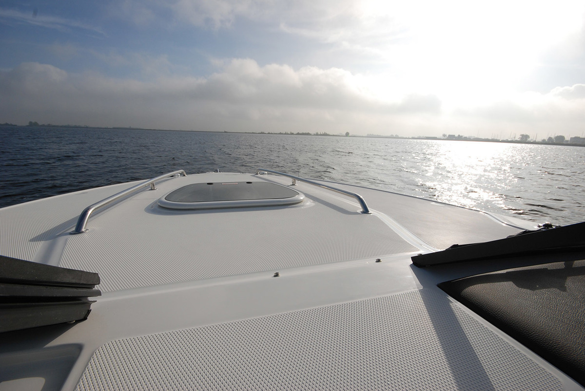 foto: 12 Sea Ray Sun Sport 250