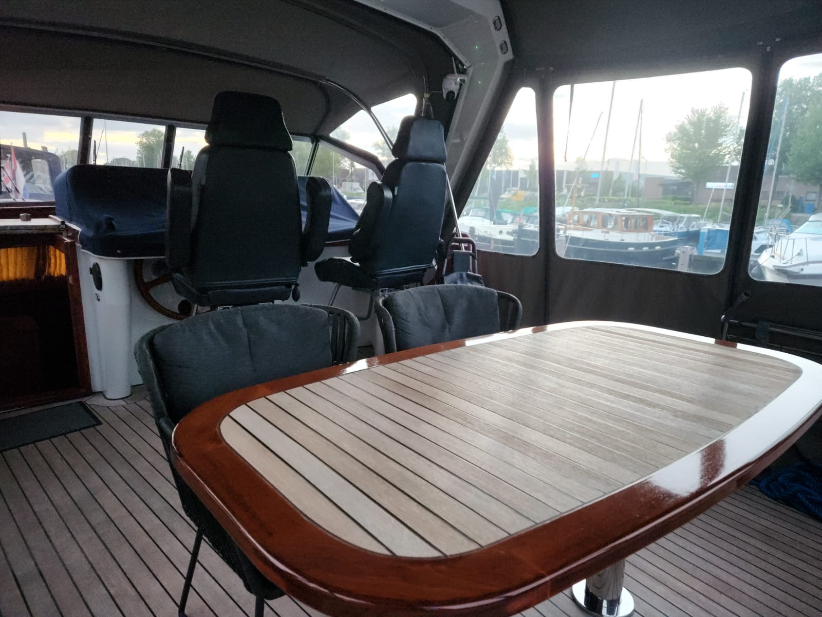 foto: 16 Holterman Holterman Trawler 13.50 Royal Class Cabrio