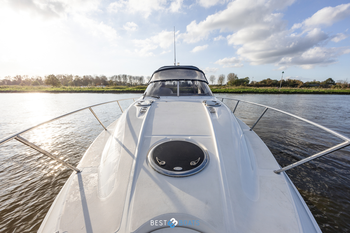 foto: 5 Bavaria 300 Sport