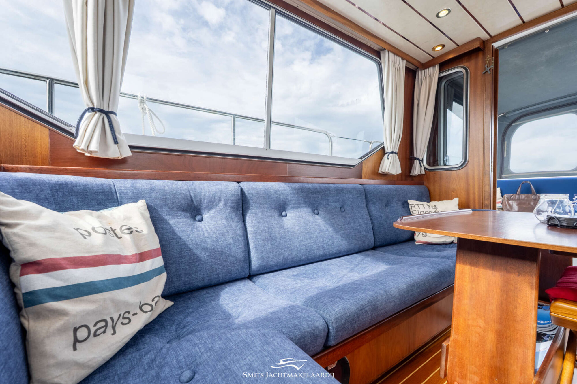 foto: 6 Bach Bach Yacht 35 OK