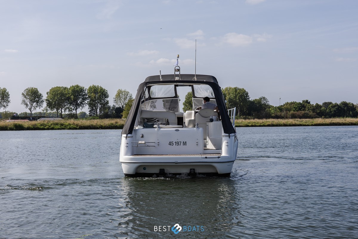 foto: 10 Sessa Marine Oyster 34