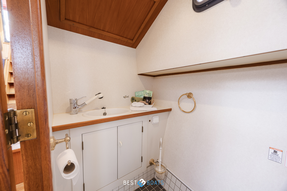 foto: 7 Linssen 37 SE