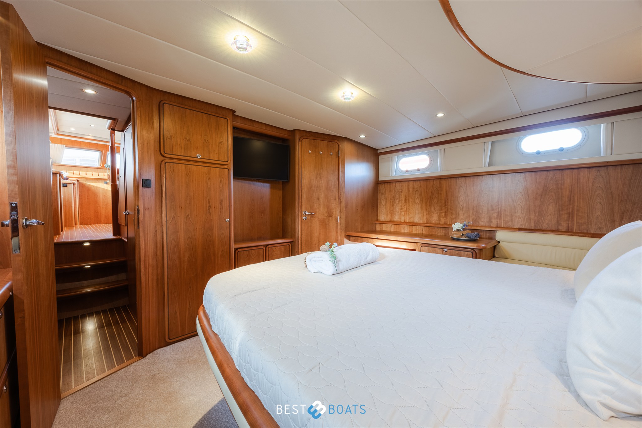 foto: 13 Linssen Grand Sturdy 500 Variotop MKII