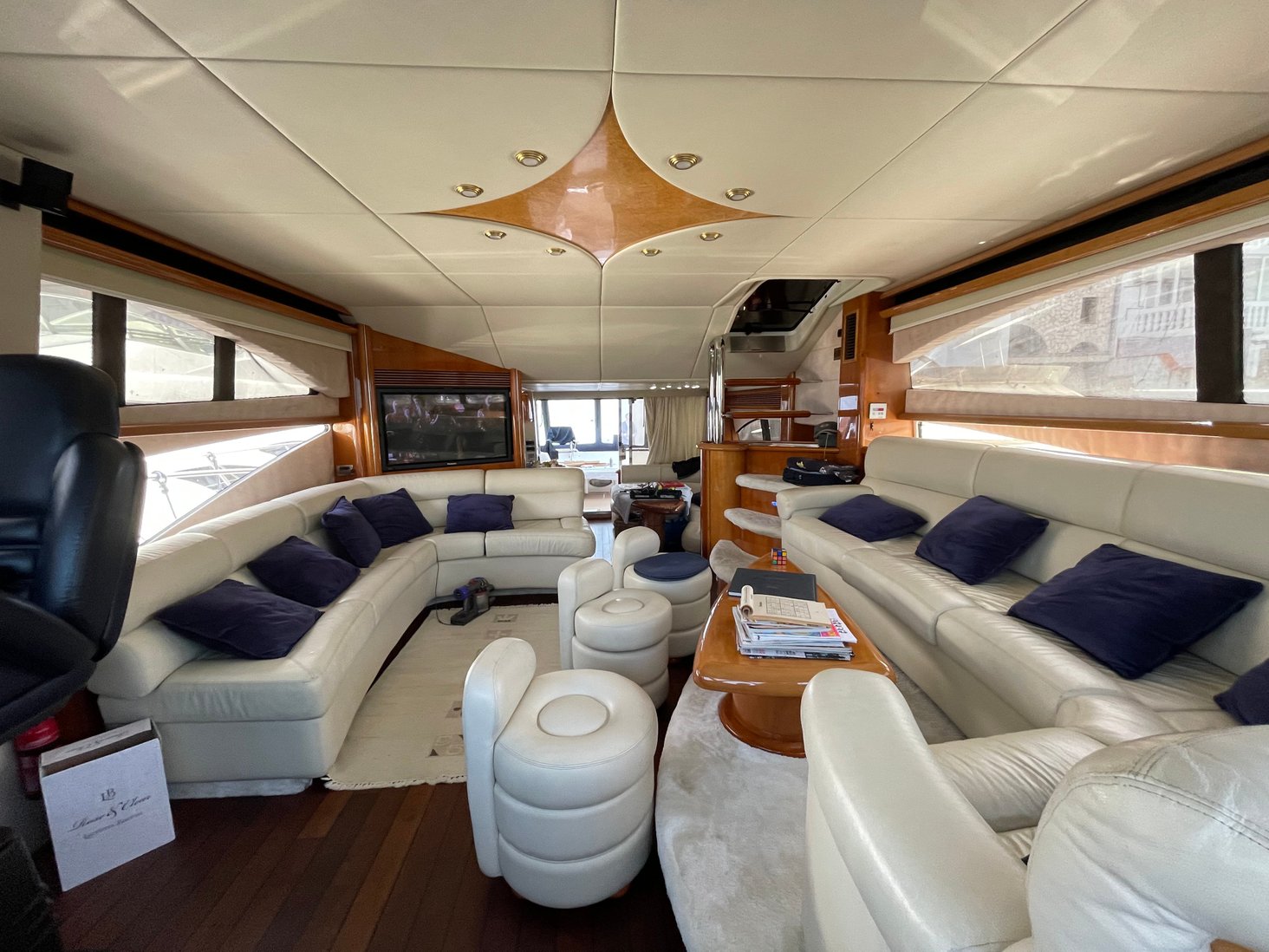 foto: 4 Sunseeker Manhattan 74