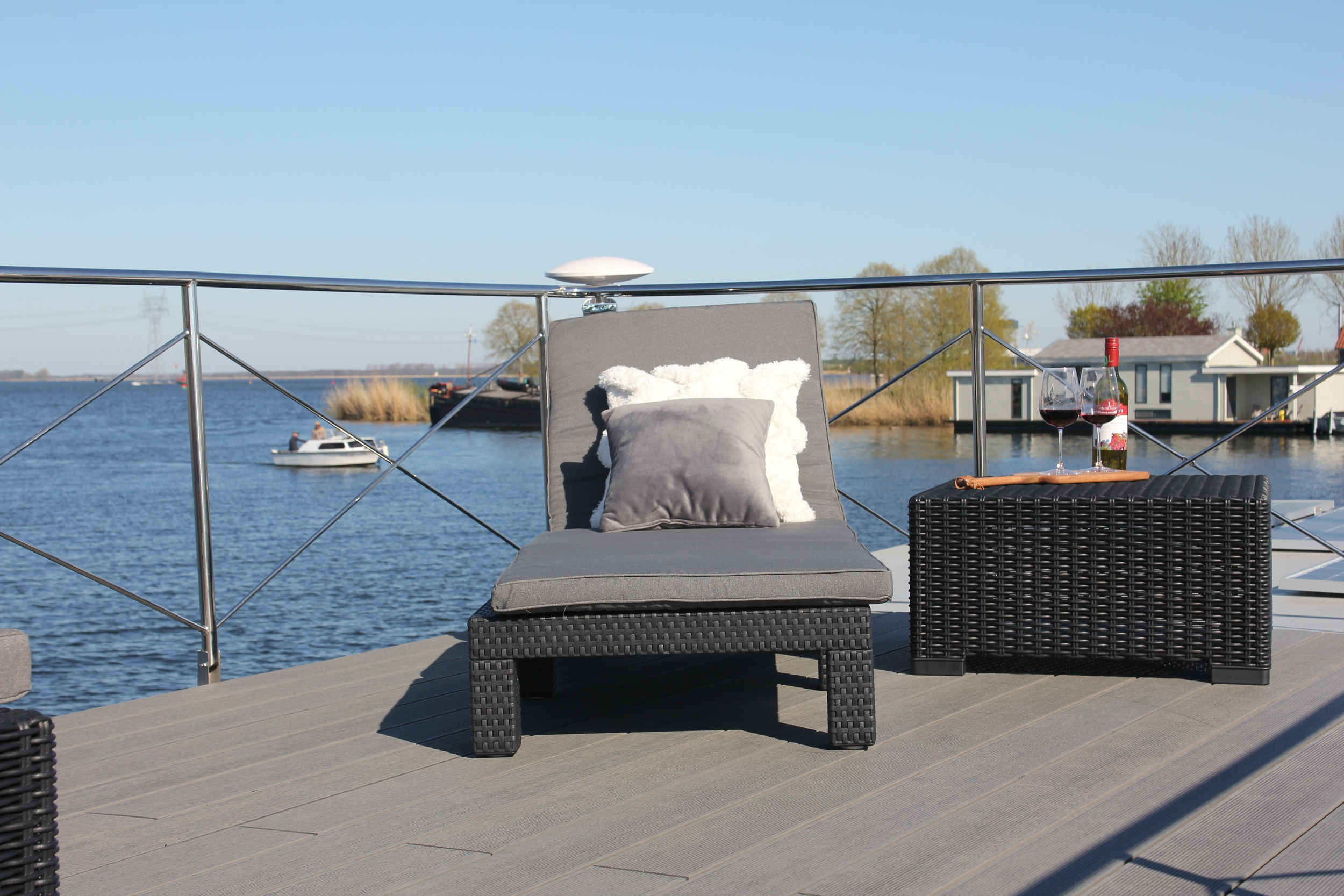 foto: 9 Campi 340 Houseboat