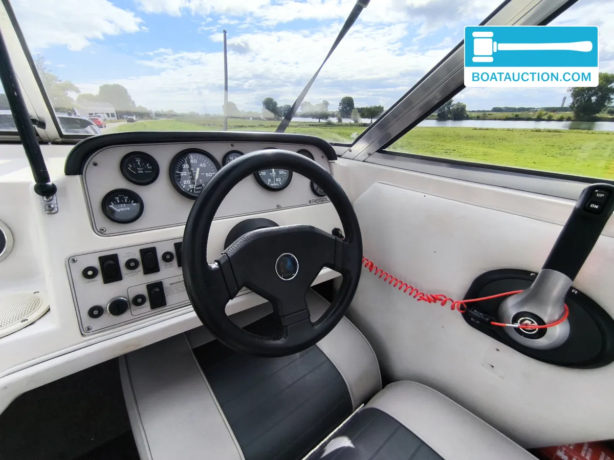 foto: 6 Regal 176SC