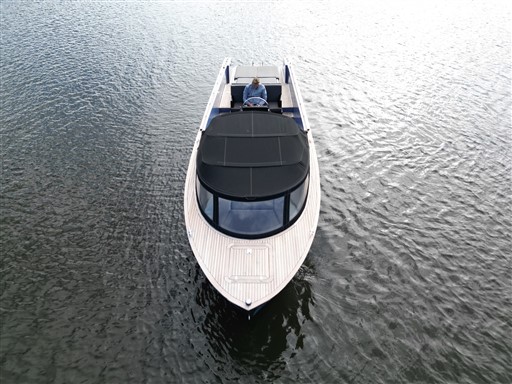 foto: 8 Isloep Rapida 990