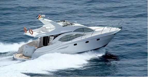 foto: 6 Majesty 50 Fly