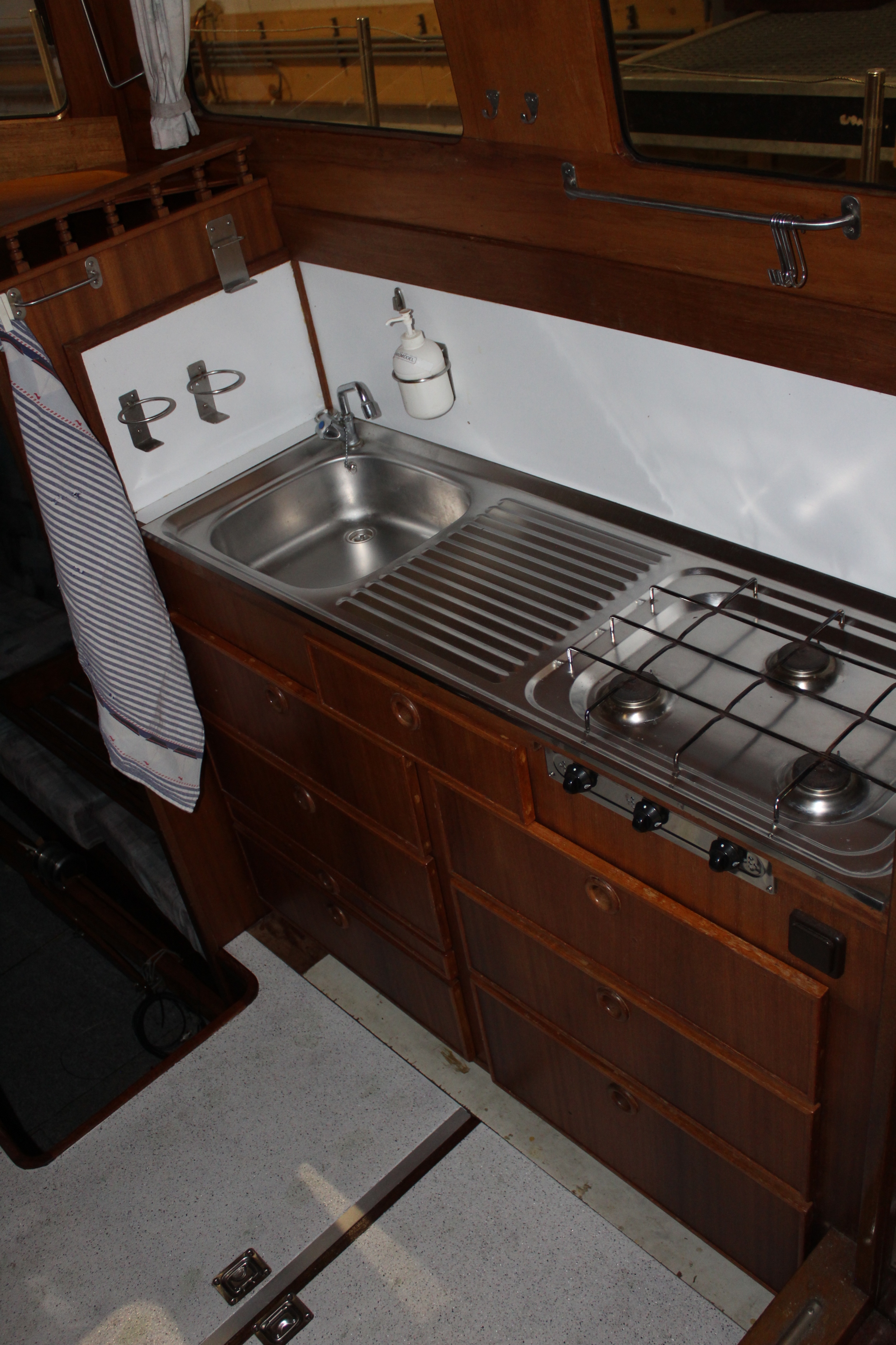 foto: 6 Taling 30 ST Motorsailer