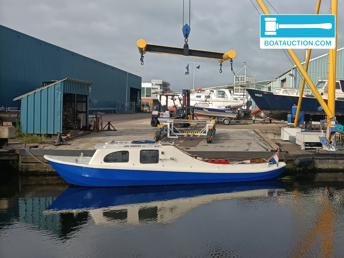 foto: 5 Motorboot 900