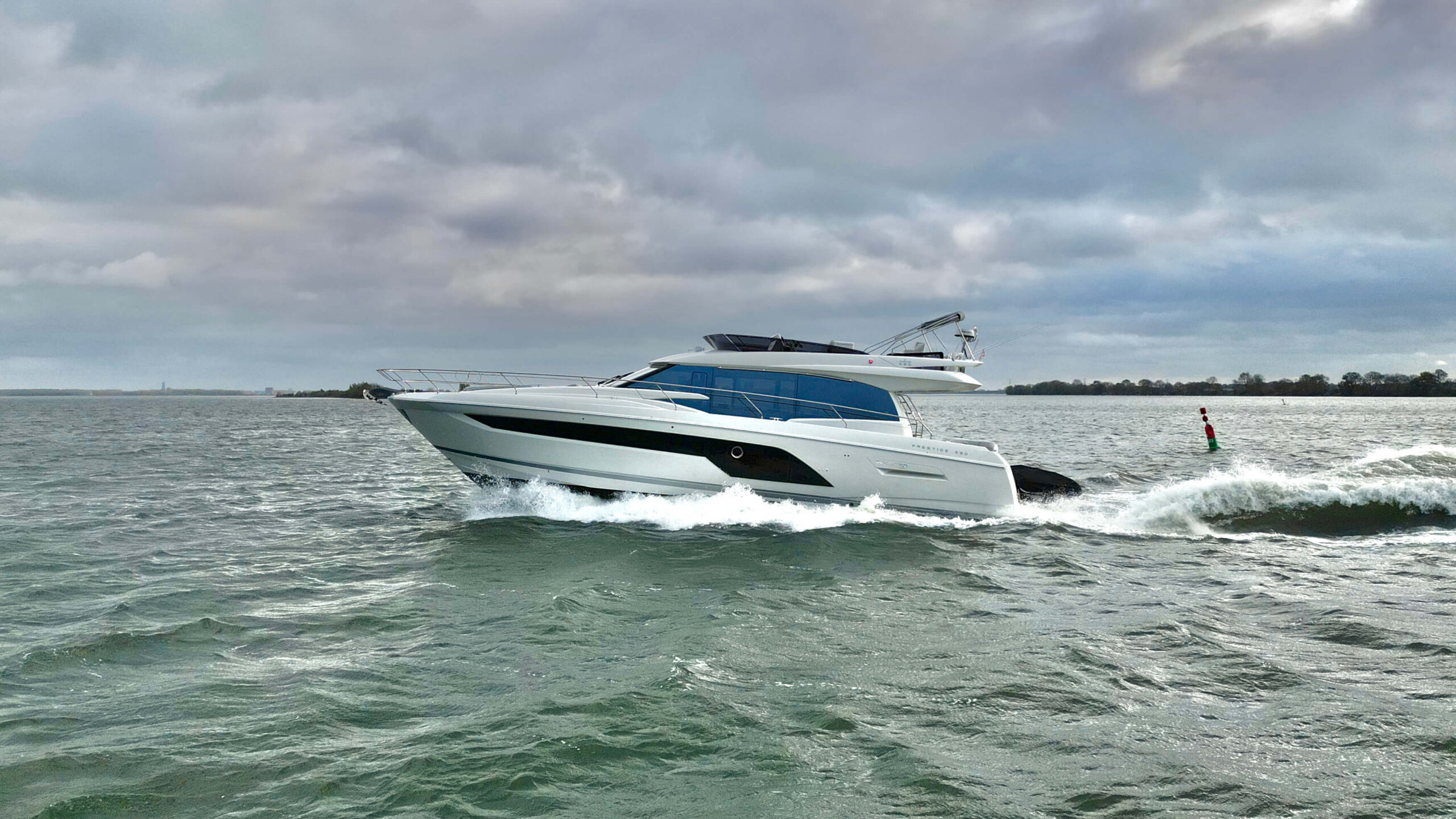 foto: 10 Prestige 590 Flybridge #49