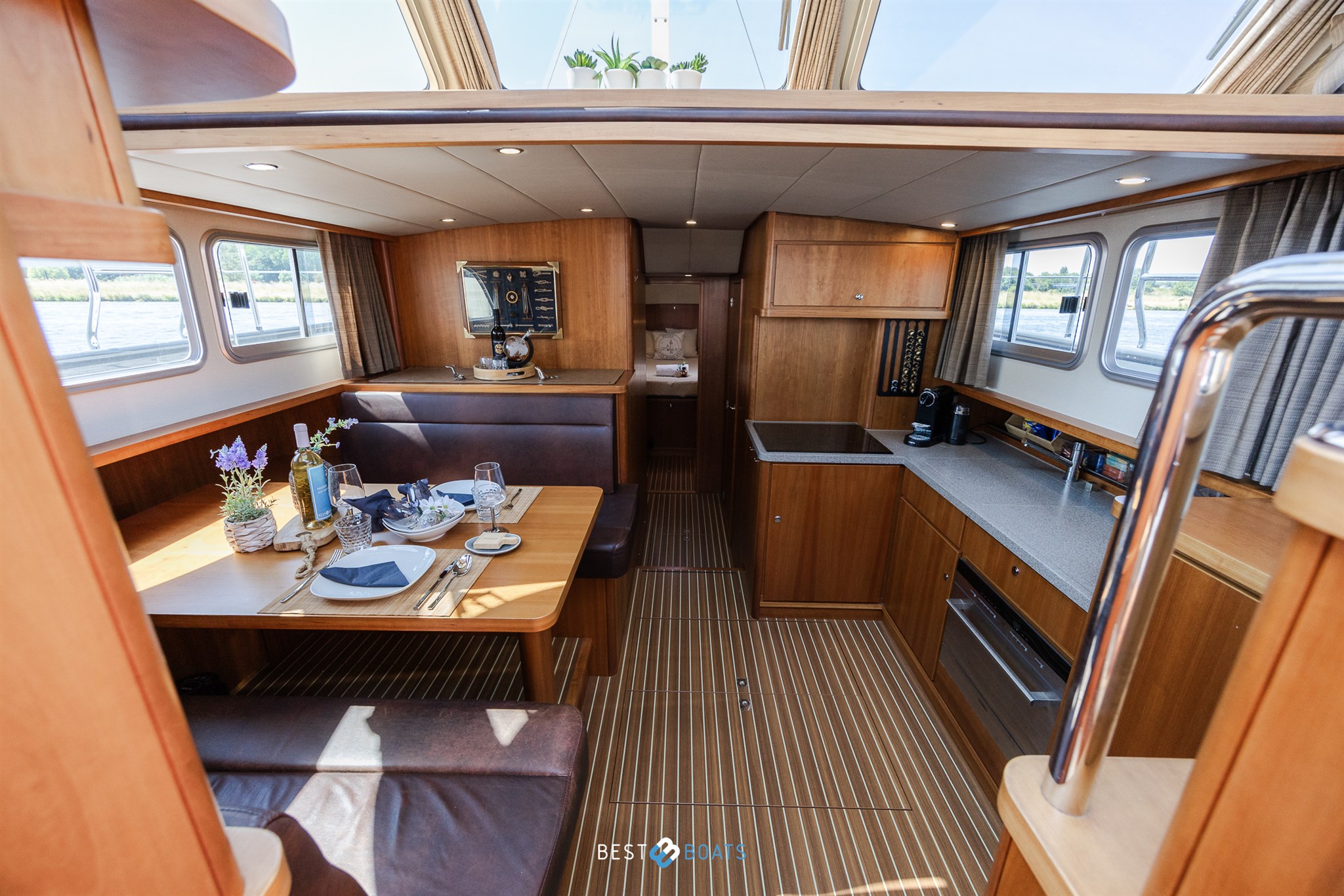 foto: 7 Linssen Grand Sturdy 470 Sedan Wheelhouse