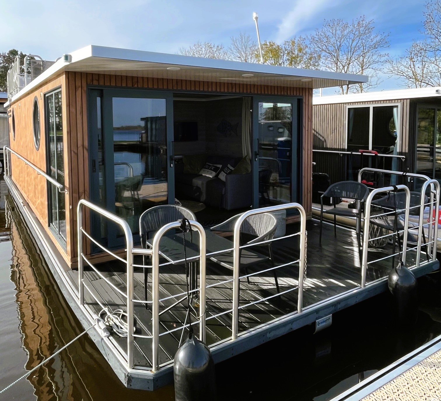 foto: 16 Nordic Season Met Ligplaats NS 40 Eco 36m2 Houseboat