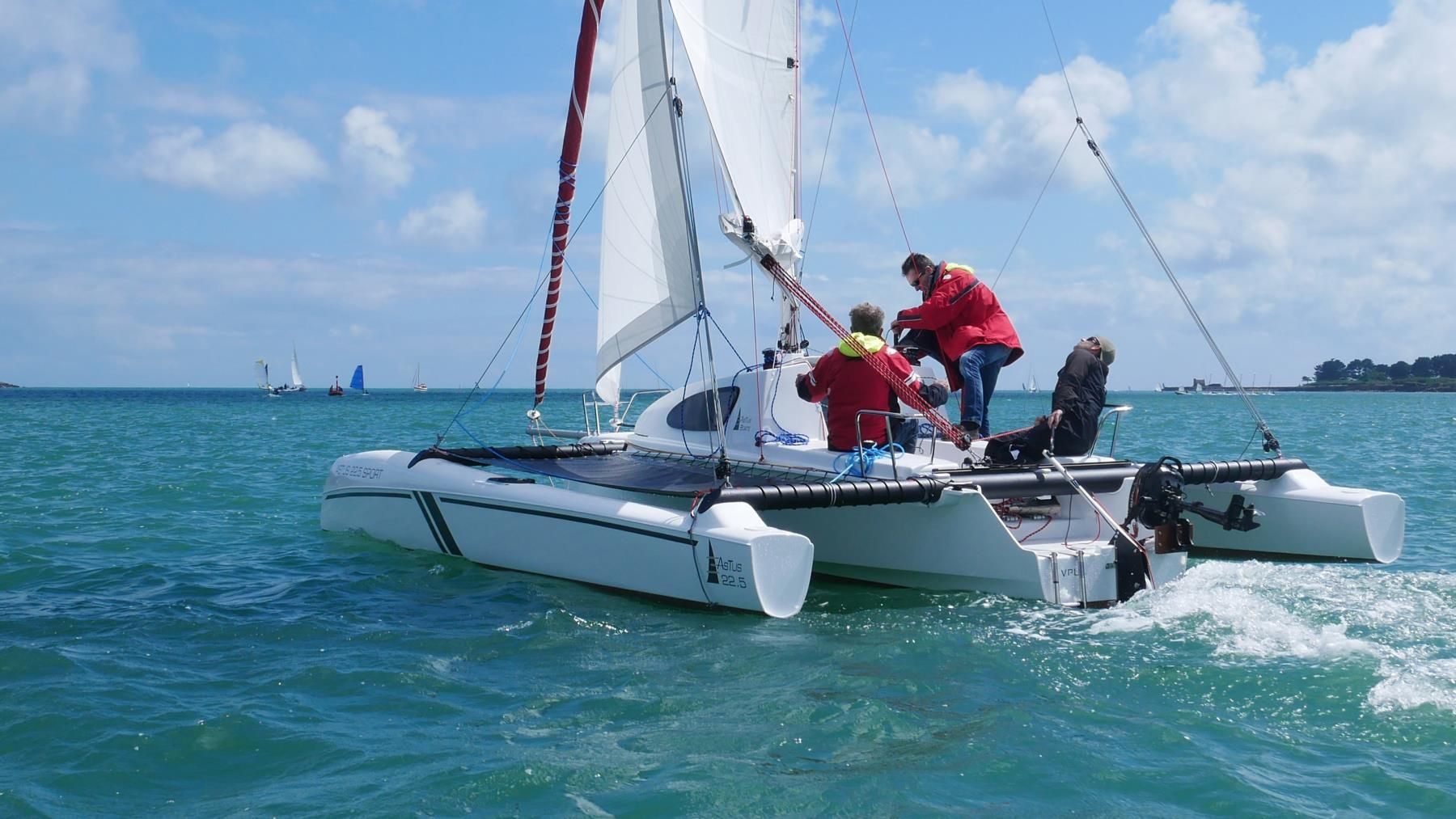 foto: 8 Astus 22.5 Trimaran