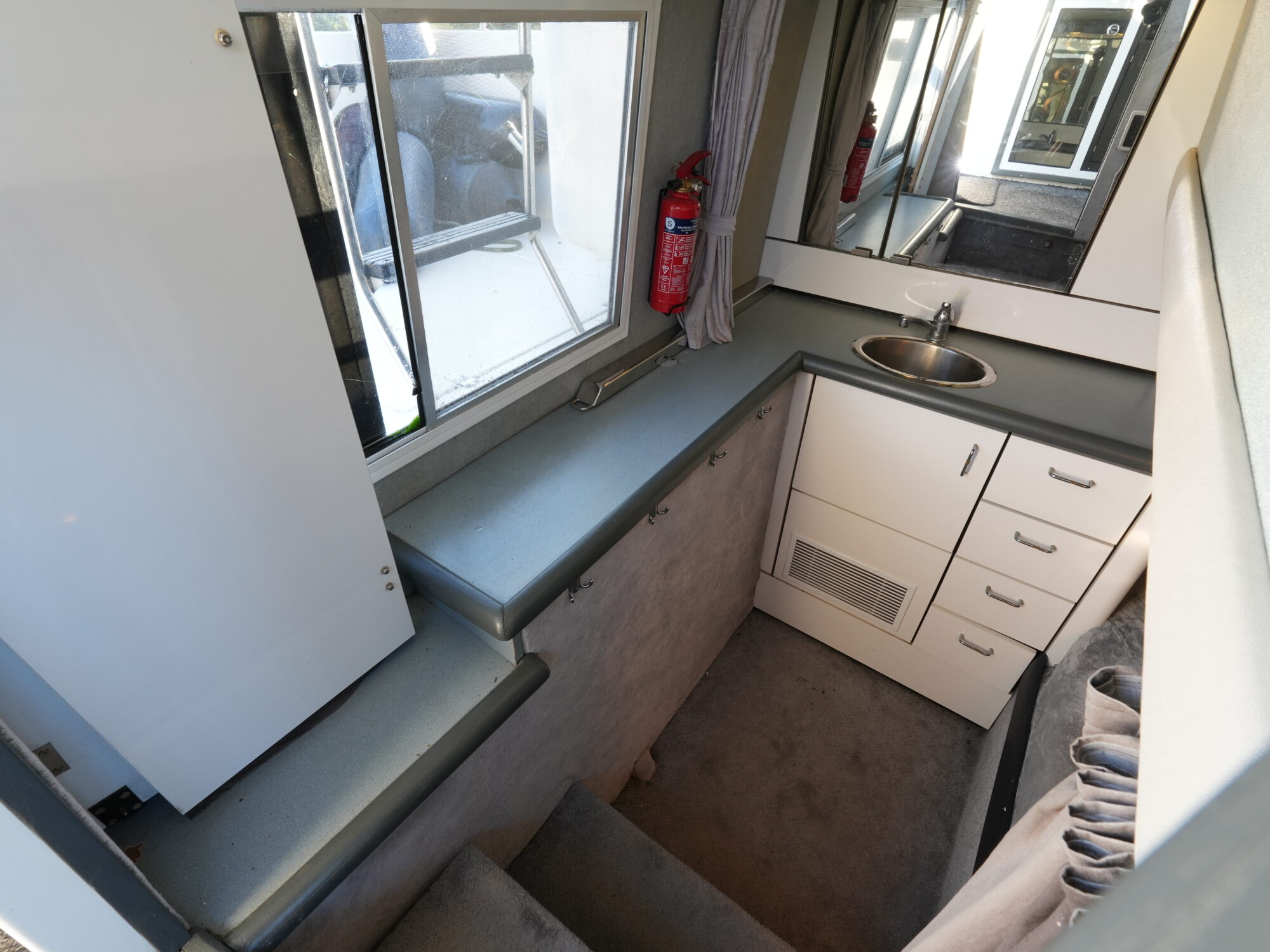 foto: 5 Bayliner Bayliner 3688 Flybridge