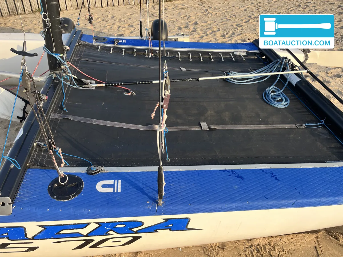 foto: 9 Nacra 570 mk1