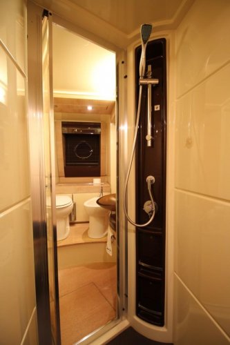 foto: 20 Azimut 60