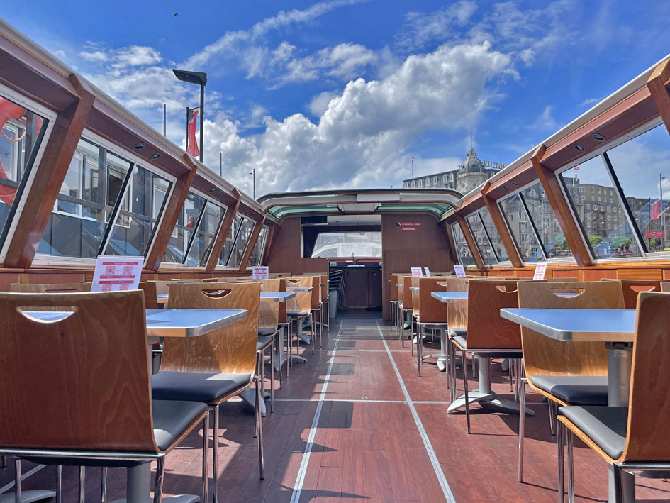 foto: 7 Amsterdamse Grachten rondvaartboot 21.80 21.80