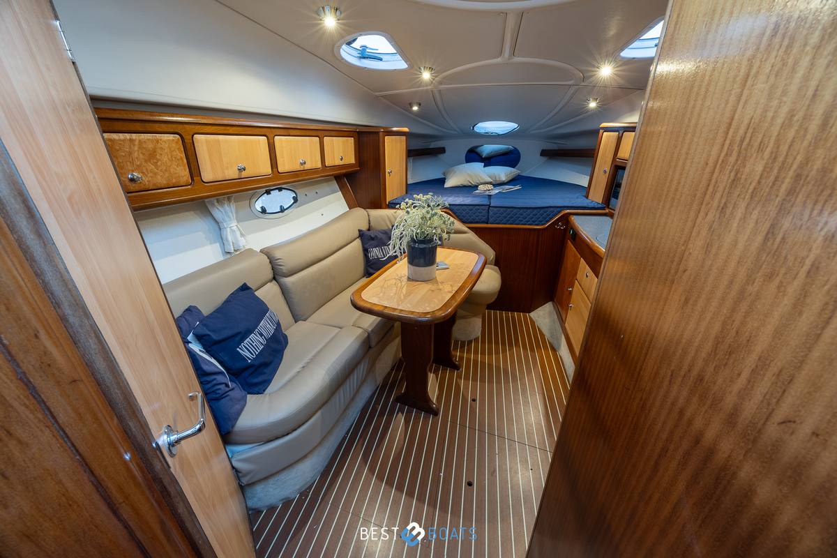 foto: 6 Bavaria 300 Sport