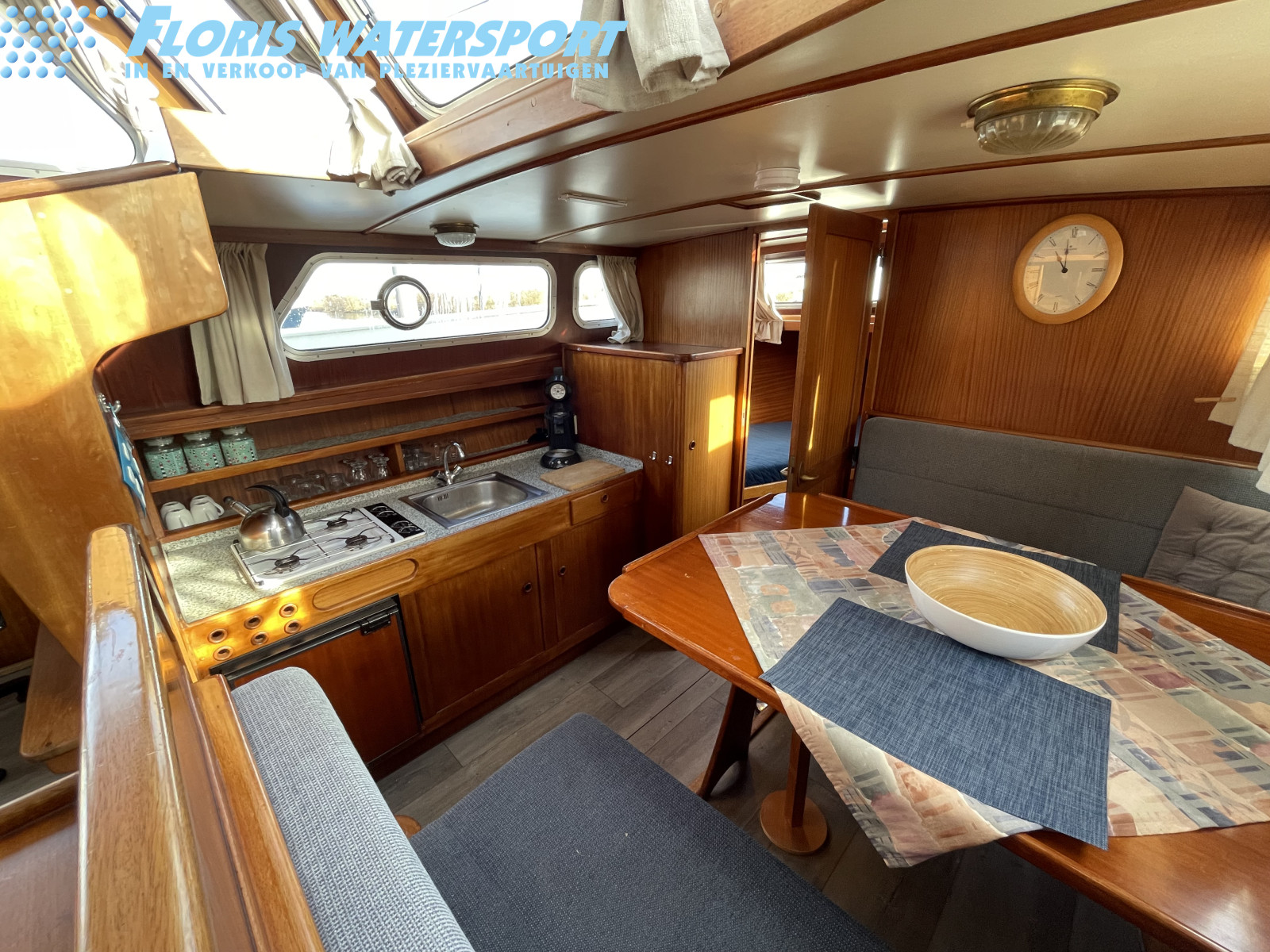 foto: 6 Blauwe Hand kruiser 1140 GSAK