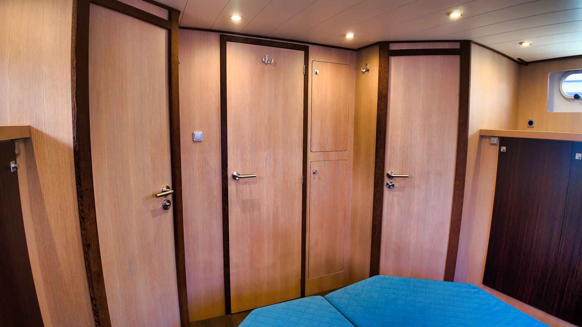 foto: 9 Aventura Aventura 43 AK Cabrio