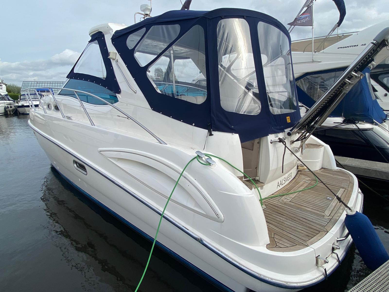 foto: 9 Sealine  S38