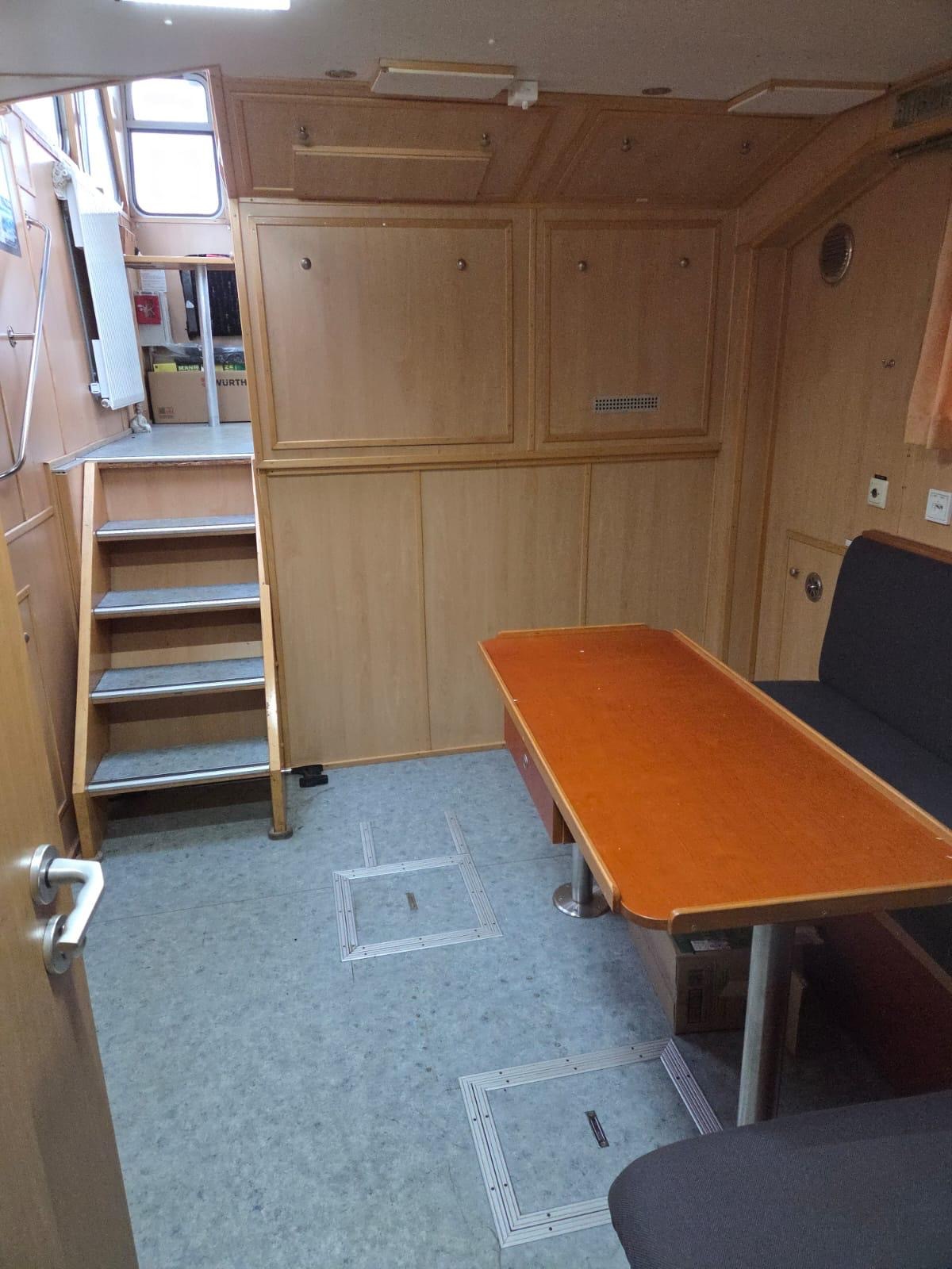 foto: 7 Ex Loodsboot 16.00