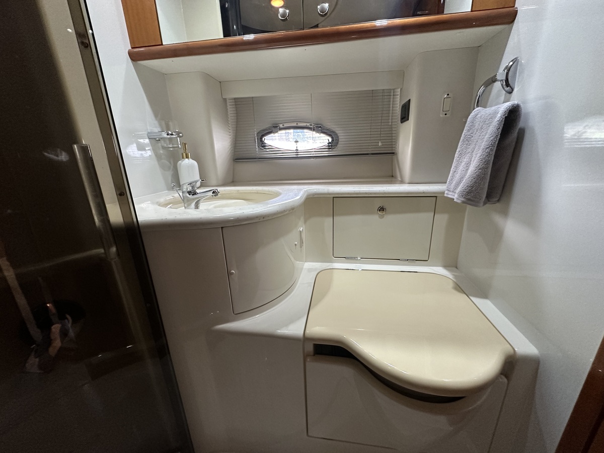 foto: 6 Sunseeker Manhattan 48