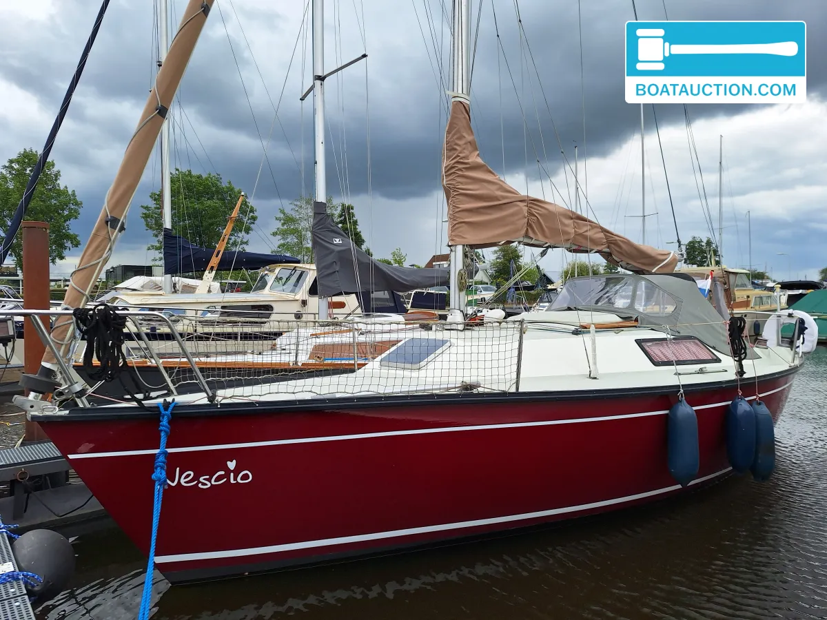 Dufour 1800