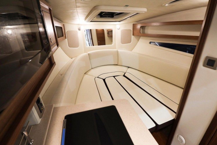 foto: 4 Sea Ray Sundancer 265