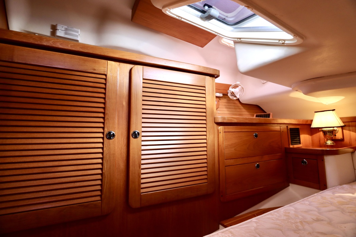 foto: 8 Catalina 470