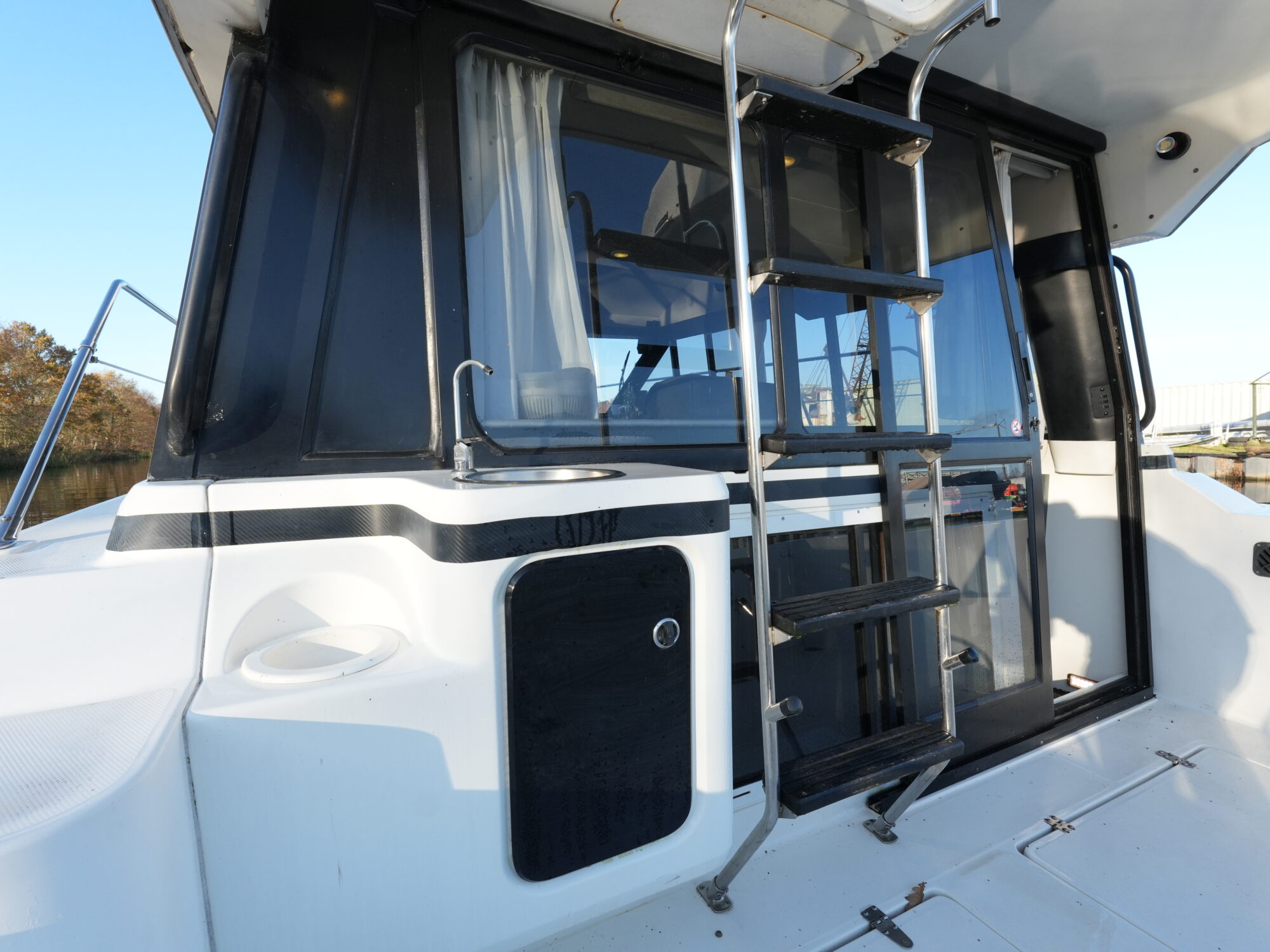 foto: 6 Bayliner Bayliner 3688 Flybridge