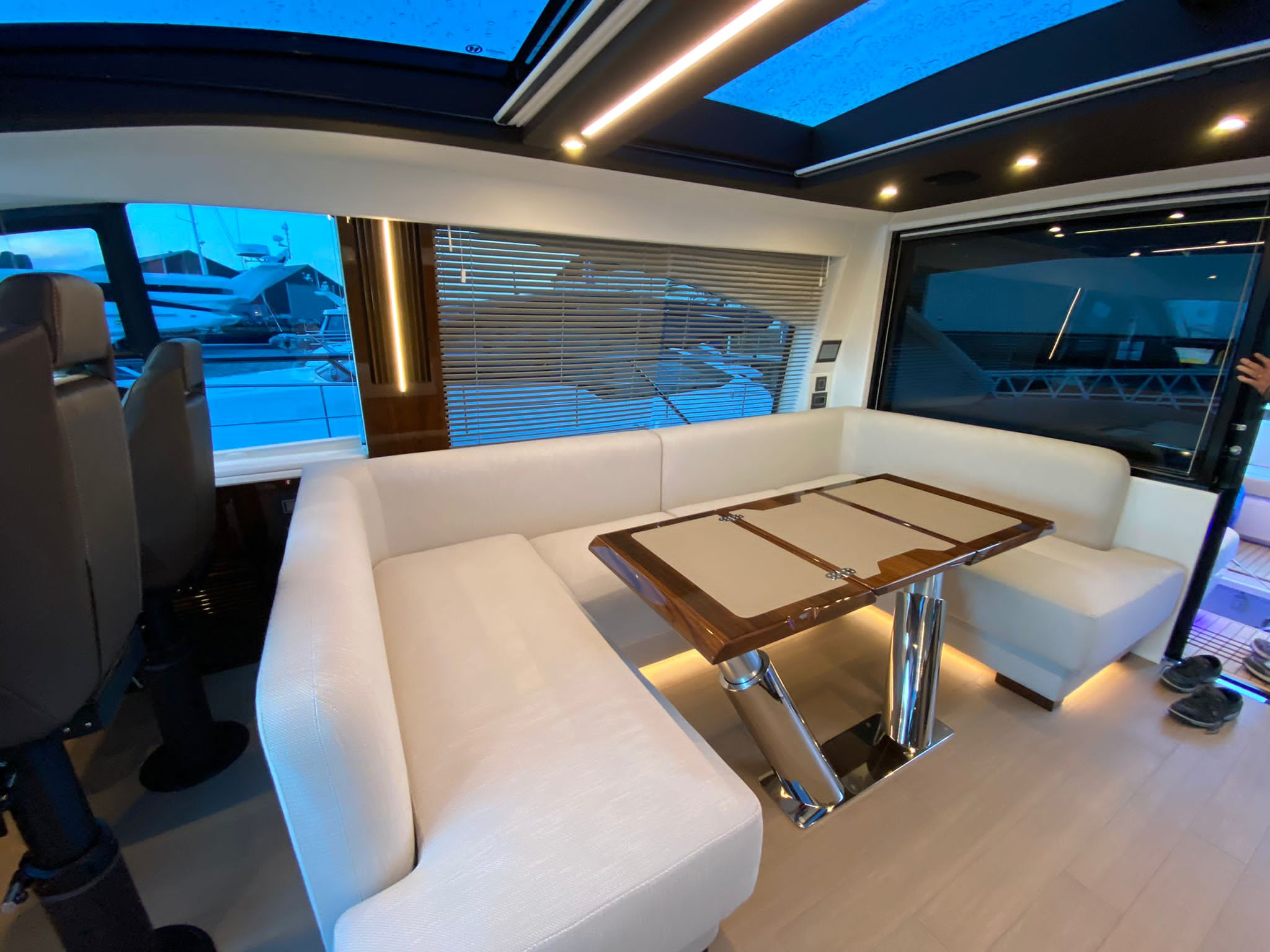 foto: 7 Fairline Targa 65 GTO #25