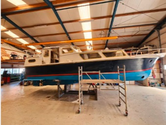 foto: 12 Motorschip  10,00