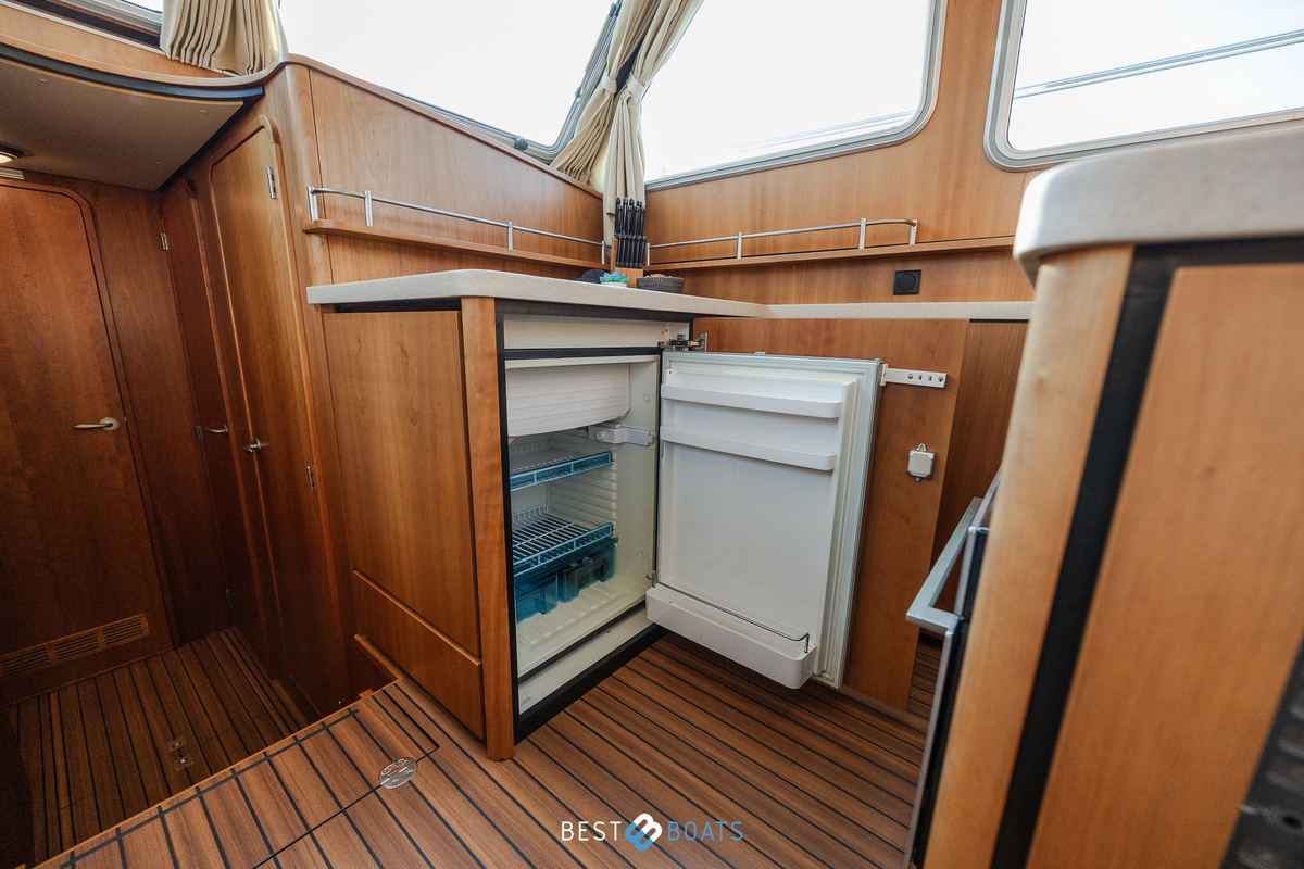 foto: 8 Linssen Grand Sturdy 40.9 AC