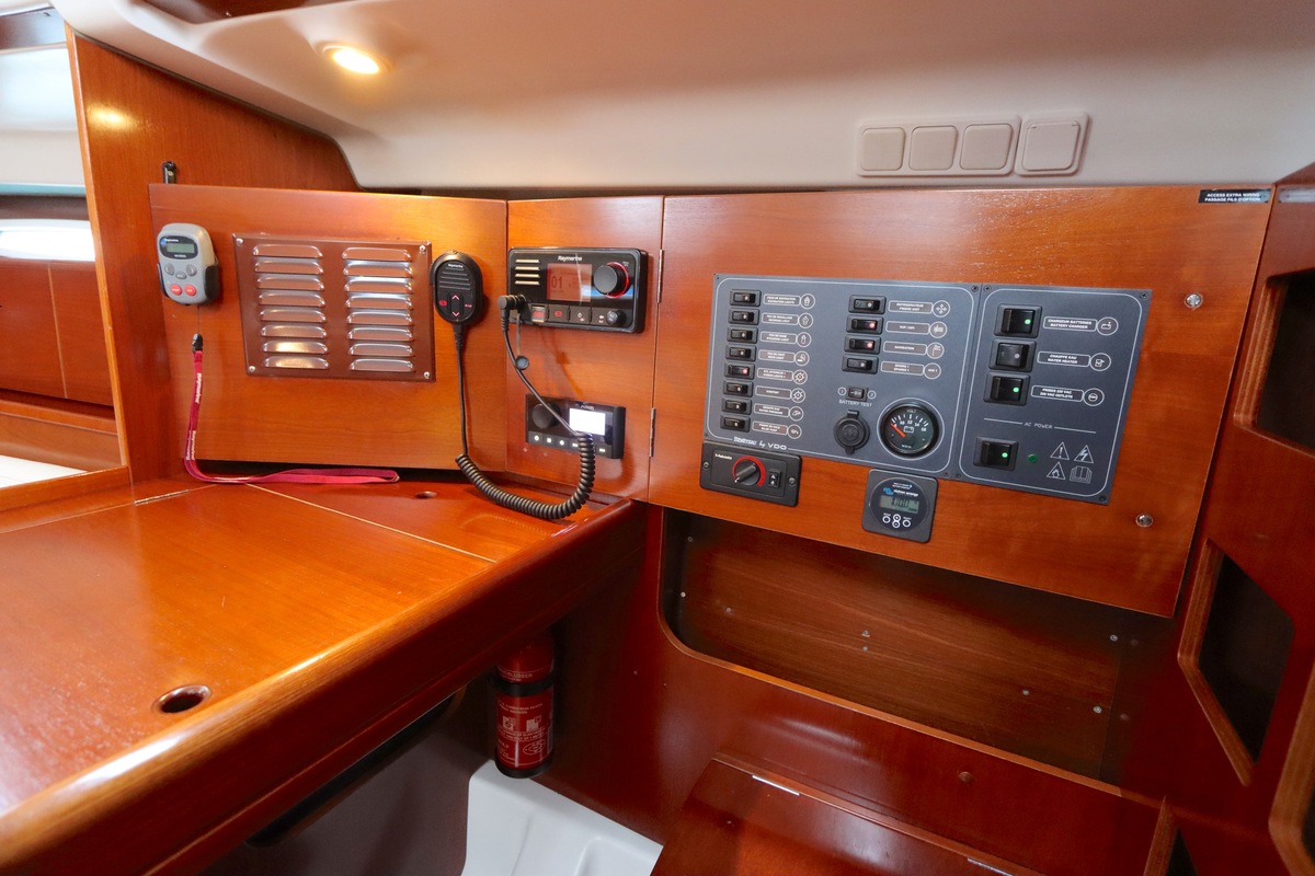 foto: 14 Beneteau  First 36.7 Performance uitvoering