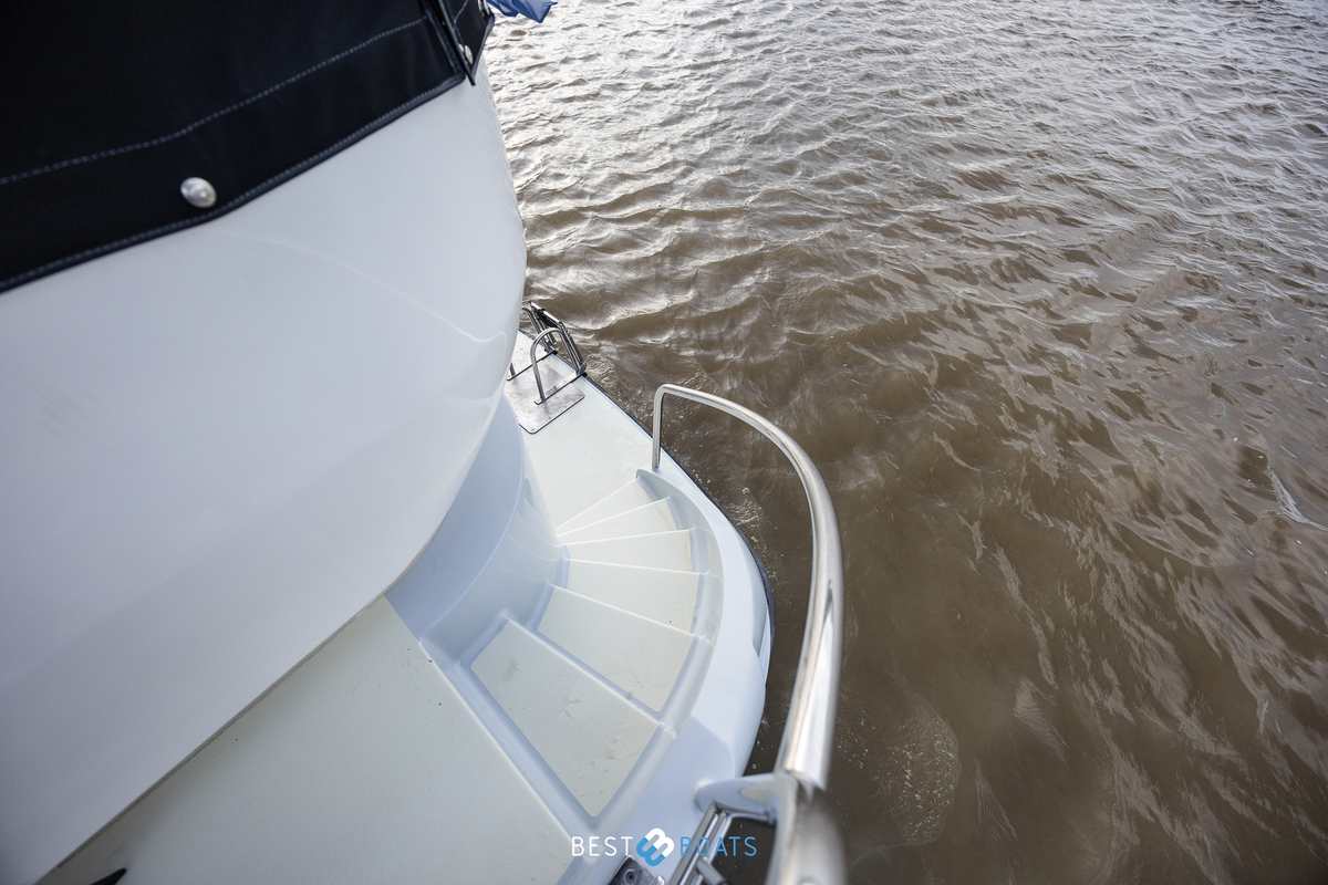 foto: 6 Jetten 44 AC-RS