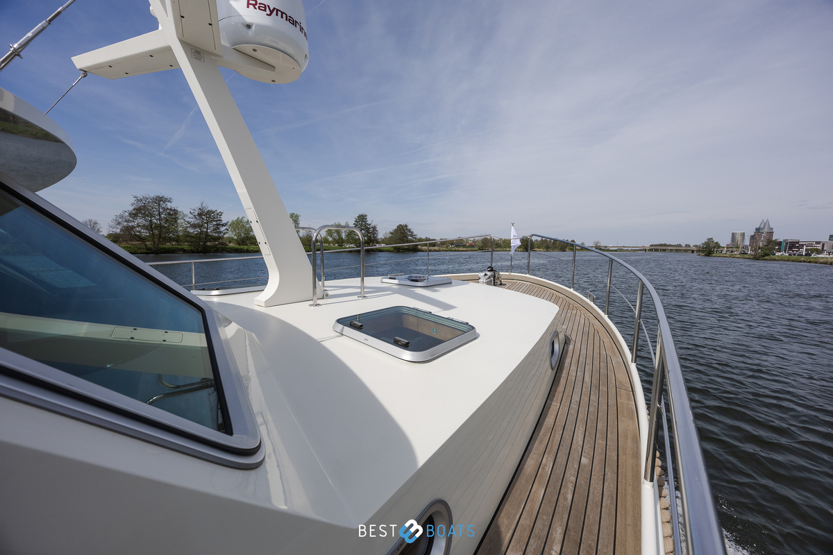 foto: 8 Linssen Grand Sturdy 43.9 AC