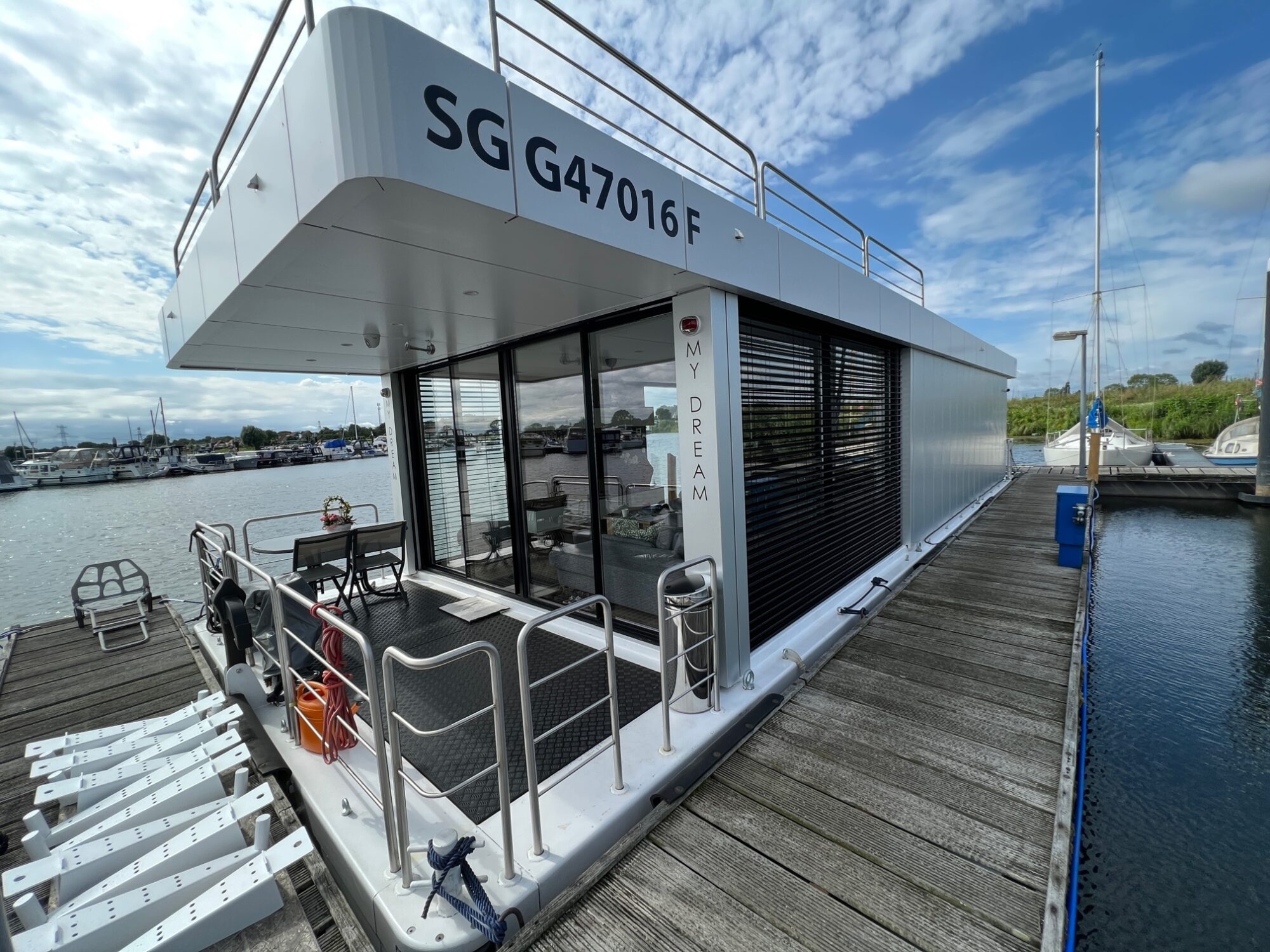 foto: 8 My Dream My Dream Houseboat 15.00