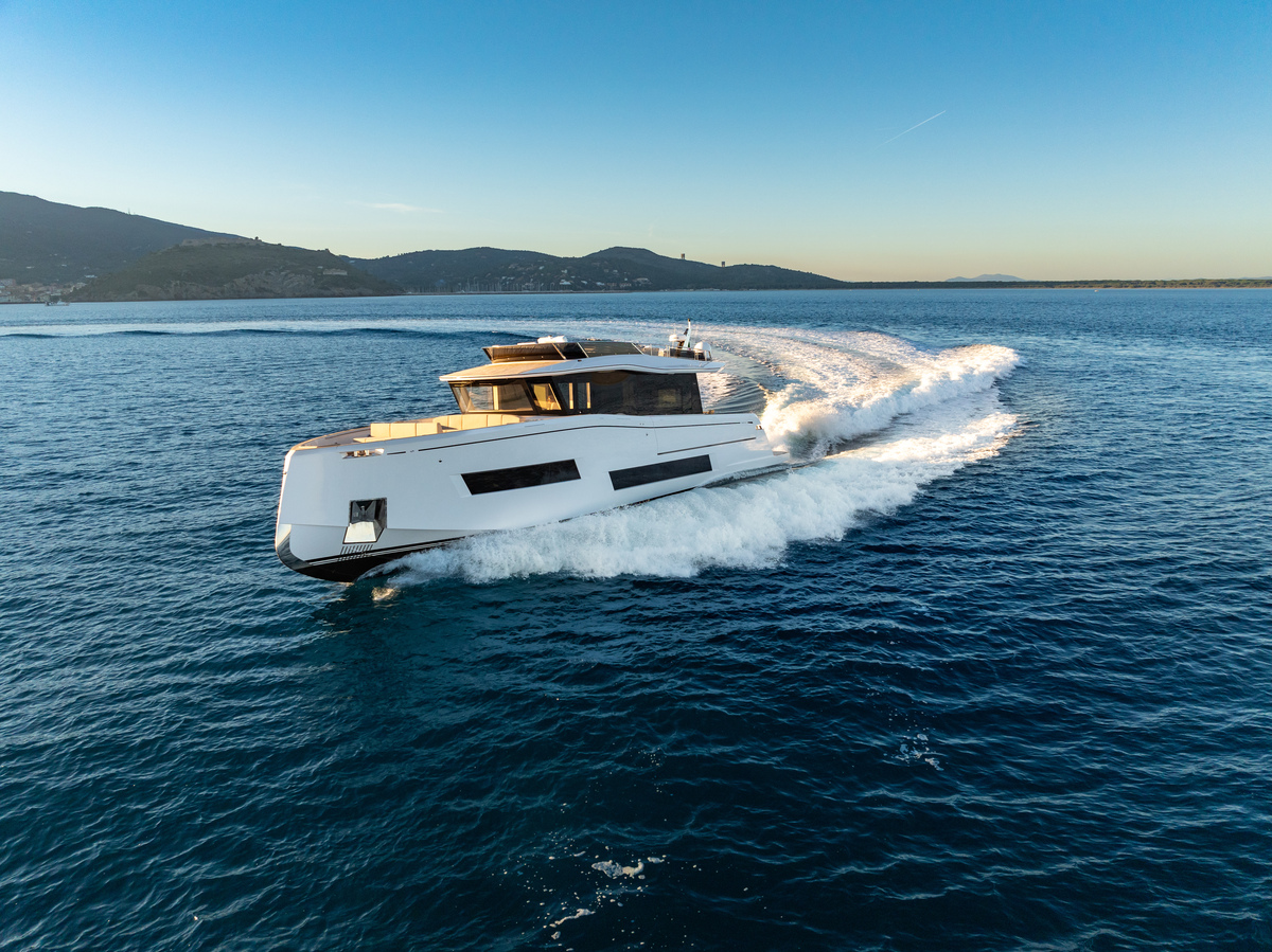 foto: 7 PARDO YACHTS Endurance 72 - NEW