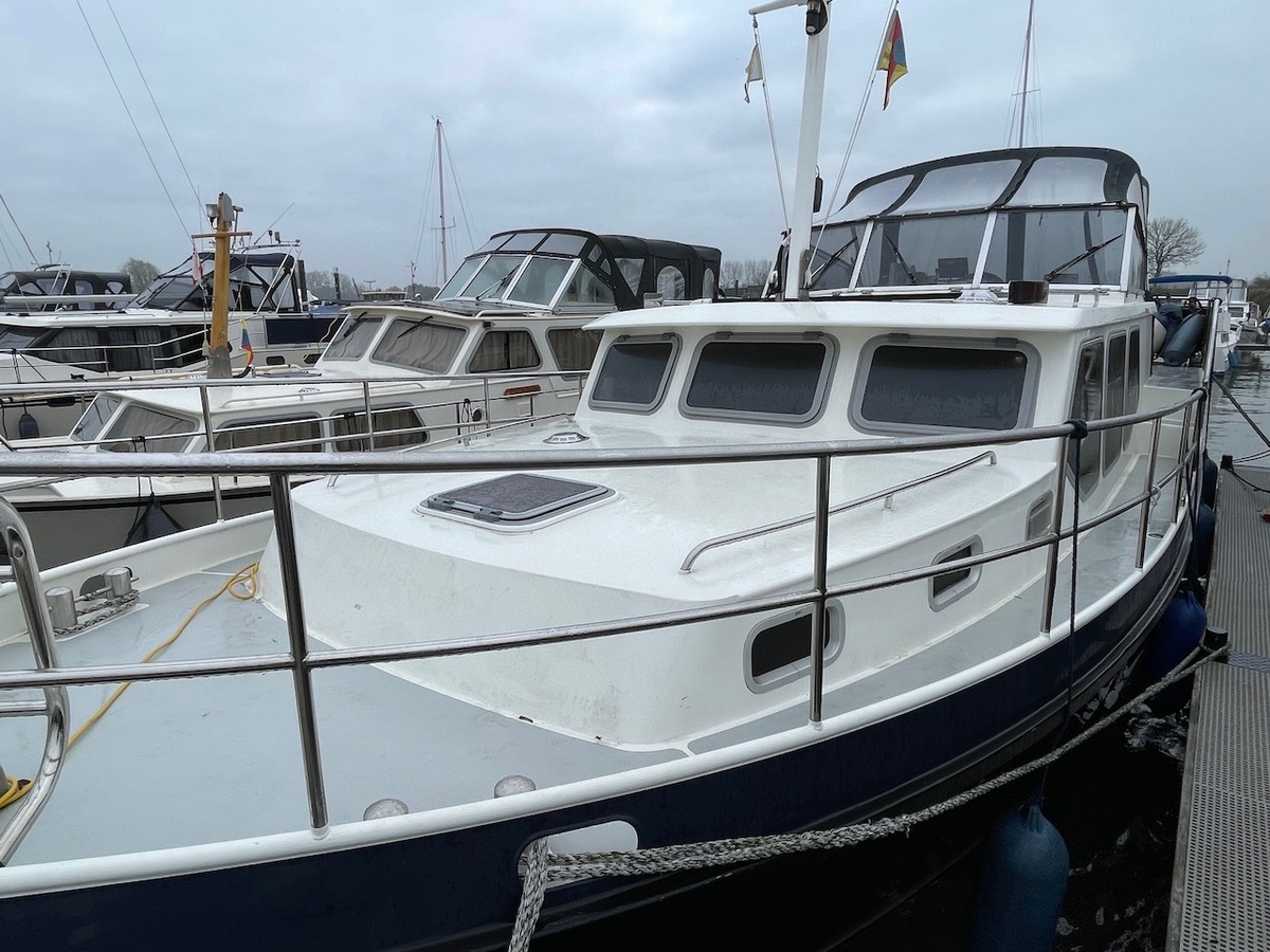 foto: 6 Privateer 37 Hybride