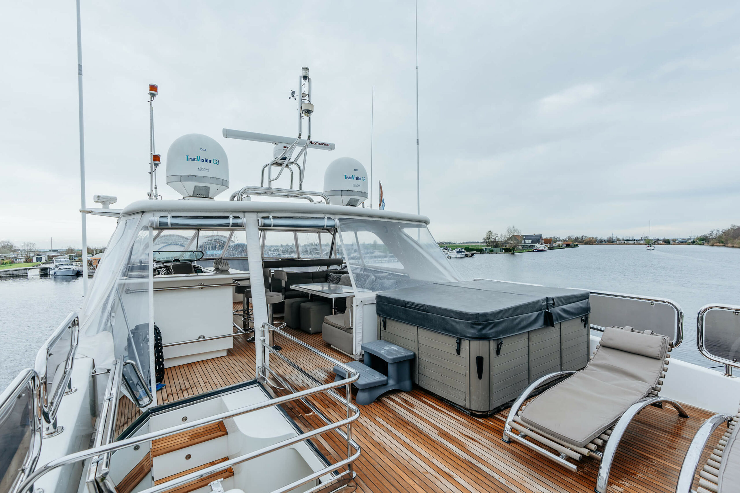 foto: 10 Horizon Elegance 85