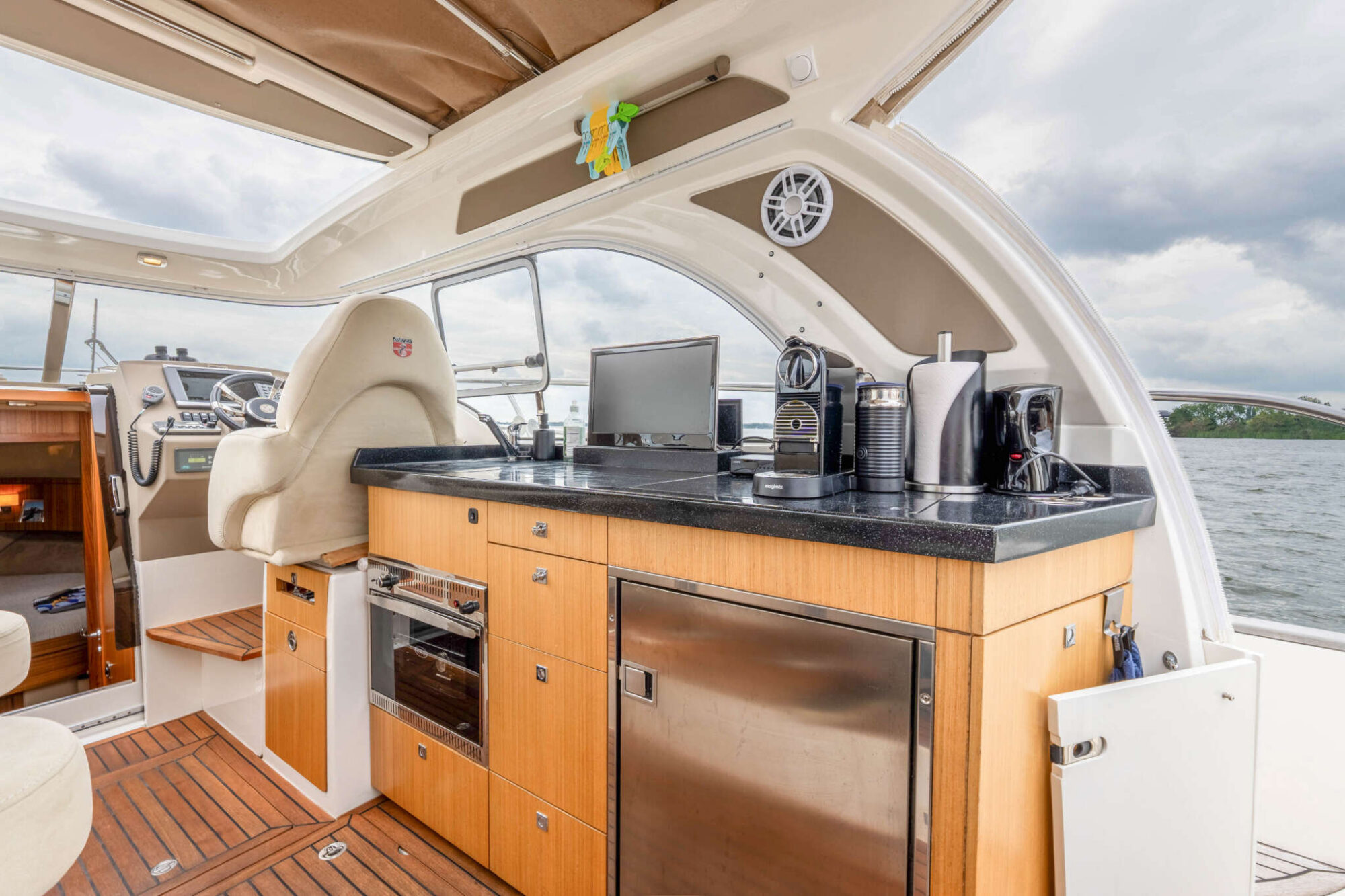 foto: 8 Marex Marex 370 ACC