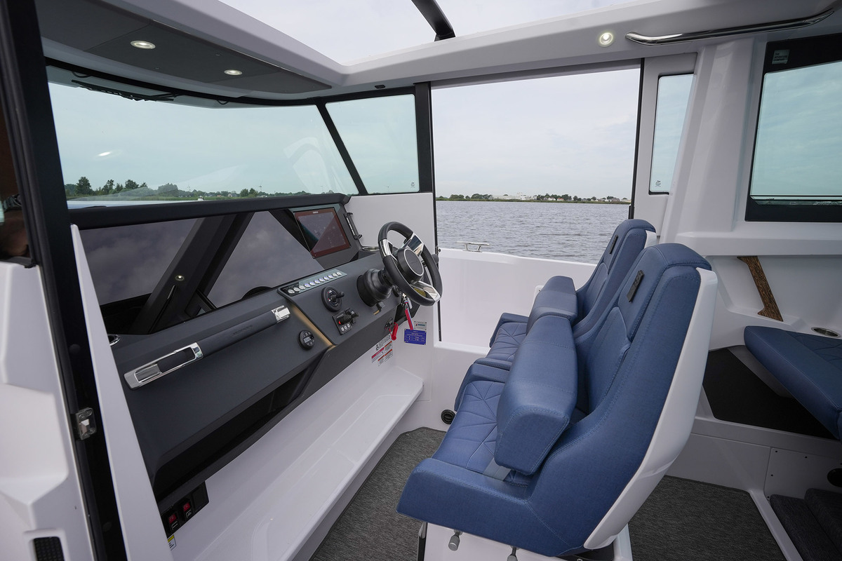foto: 11 Axopar 29 XC Cross Cabin