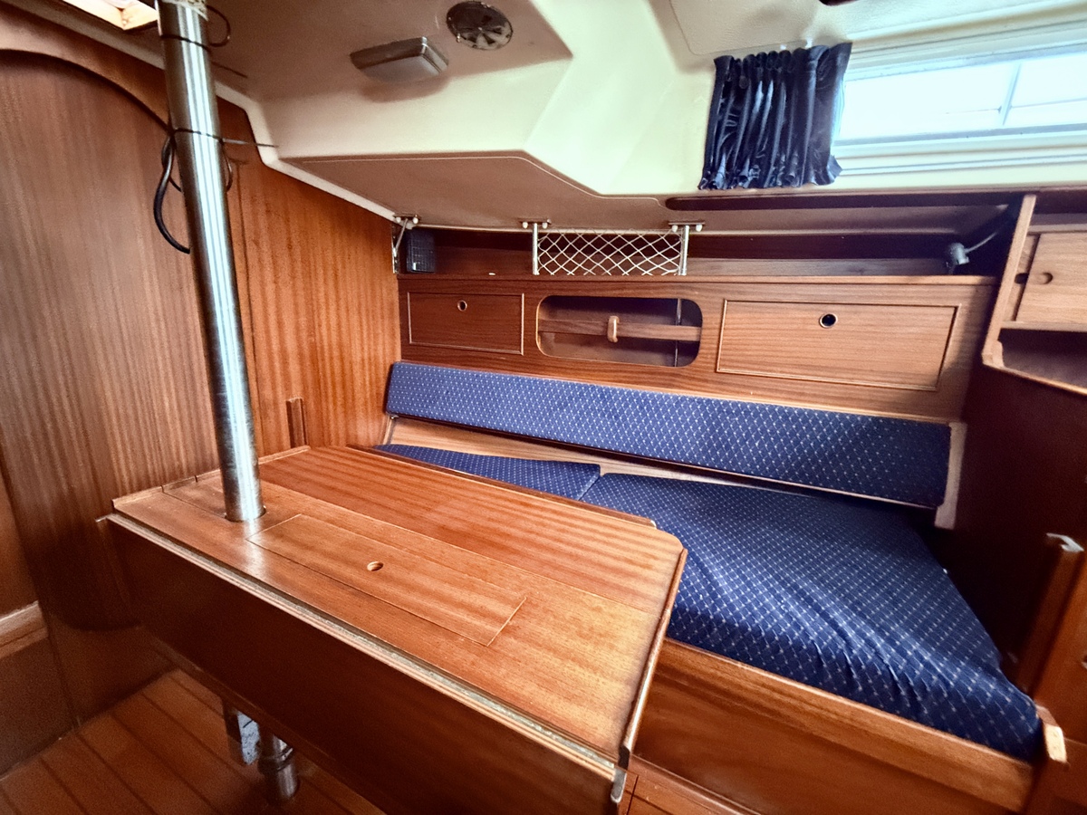 foto: 8 Victoire 933